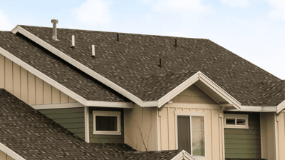 Proyecto de sustitución de un tejado de pendiente pronunciada