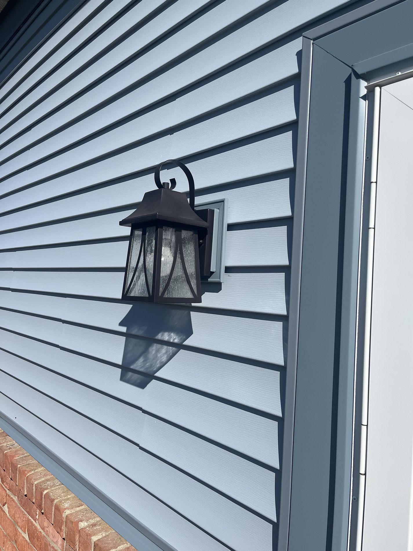 Revestimientos y molduras: Manchester, MI